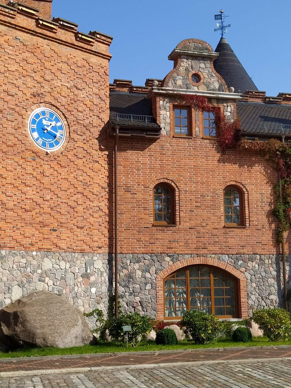 Следующая Click