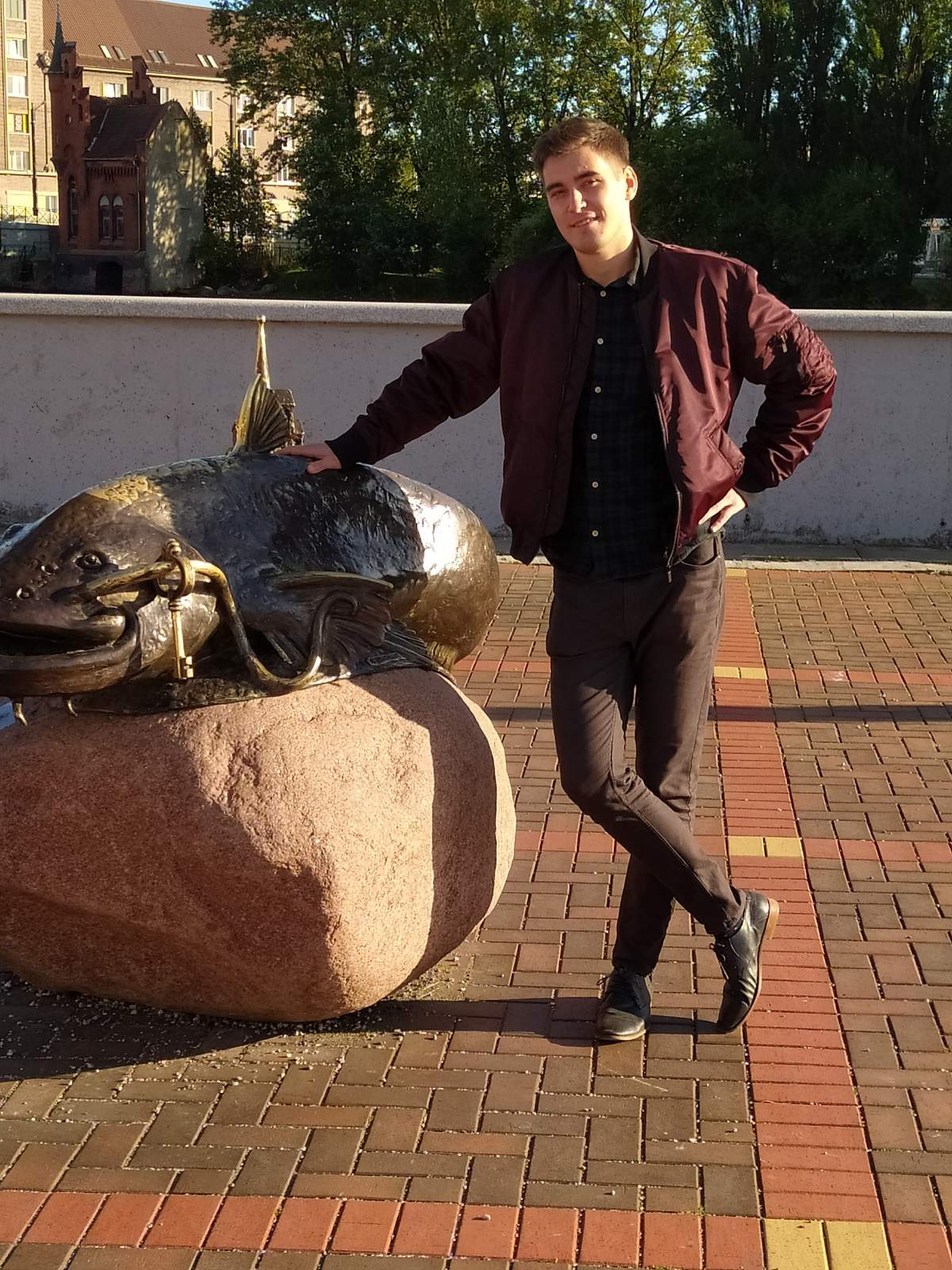 Следующая Click