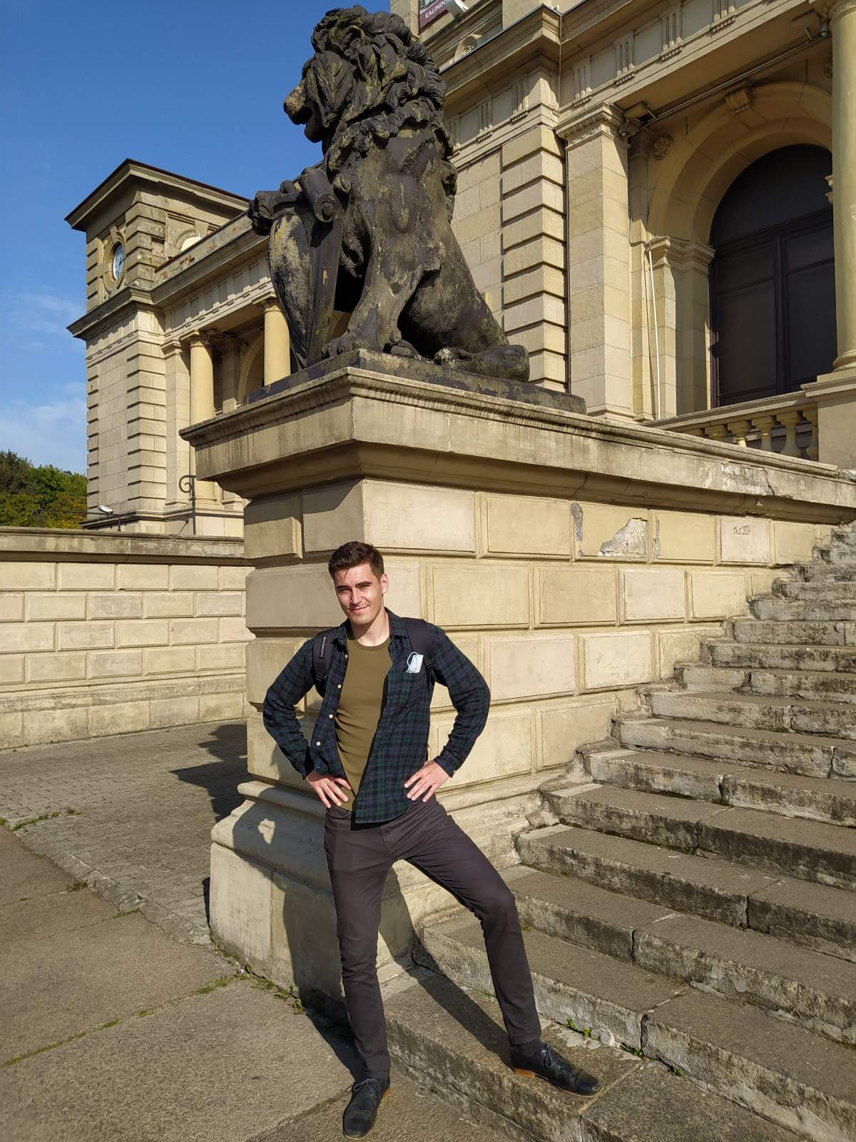 Следующая Click